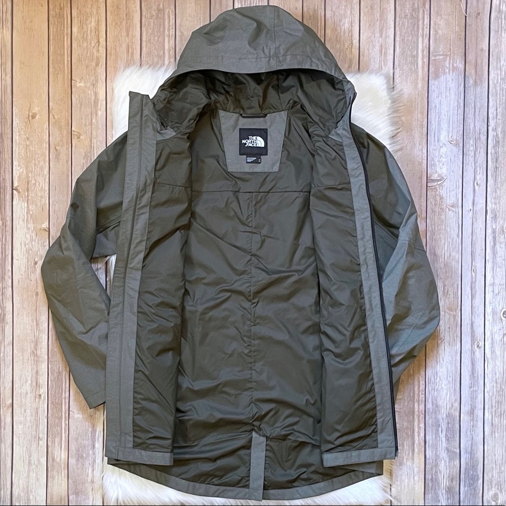 The North Face Men’s Gotel Waterproof Jacket - Picture 4 of 8